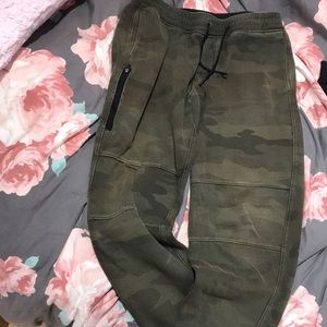 ABERCROMBIE & FITCH - joggers